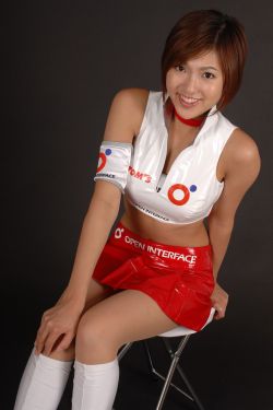 吉冈奈奈子